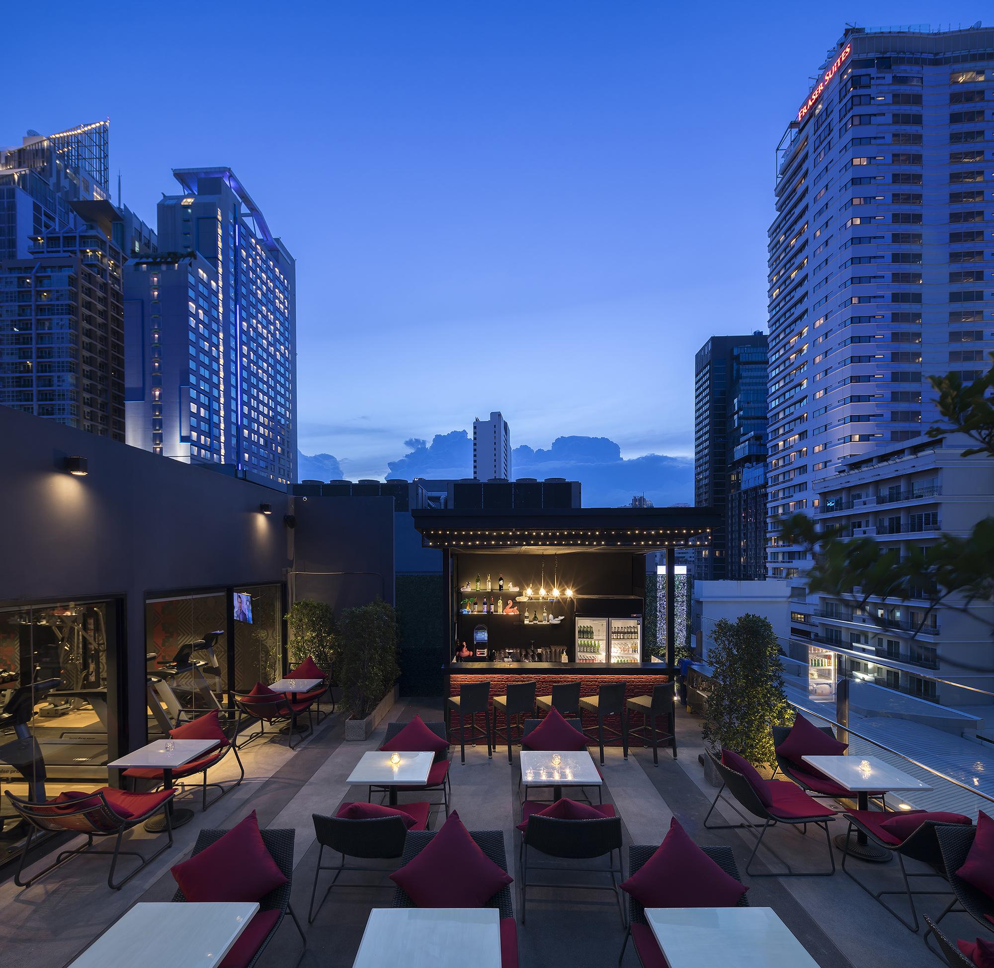 होटल Travelodge Sukhumvit 11 4*